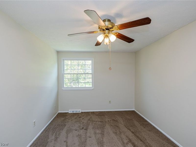 13748 Oakbrook Drive, Unit 13748, North Royalton, OH 44133 Photo 12