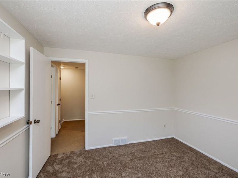 13748 Oakbrook Drive, Unit 13748, North Royalton, OH 44133 Photo 16