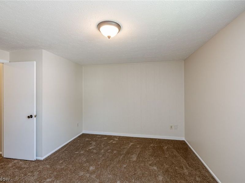 13748 Oakbrook Drive, Unit 13748, North Royalton, OH 44133 Photo 18