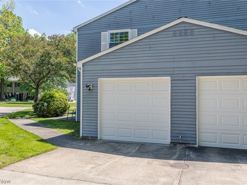 13748 Oakbrook Drive, Unit 13748, North Royalton, OH 44133 Photo 22