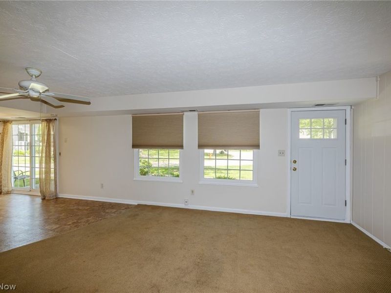 13748 Oakbrook Drive, Unit 13748, North Royalton, OH 44133 Photo 5