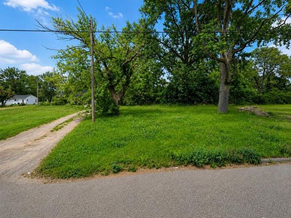 1182 W Juliah Avenue , Mt. Morris Twp, MI 48505