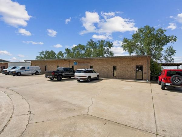 908 E 35th Street, Shawnee, OK 74804