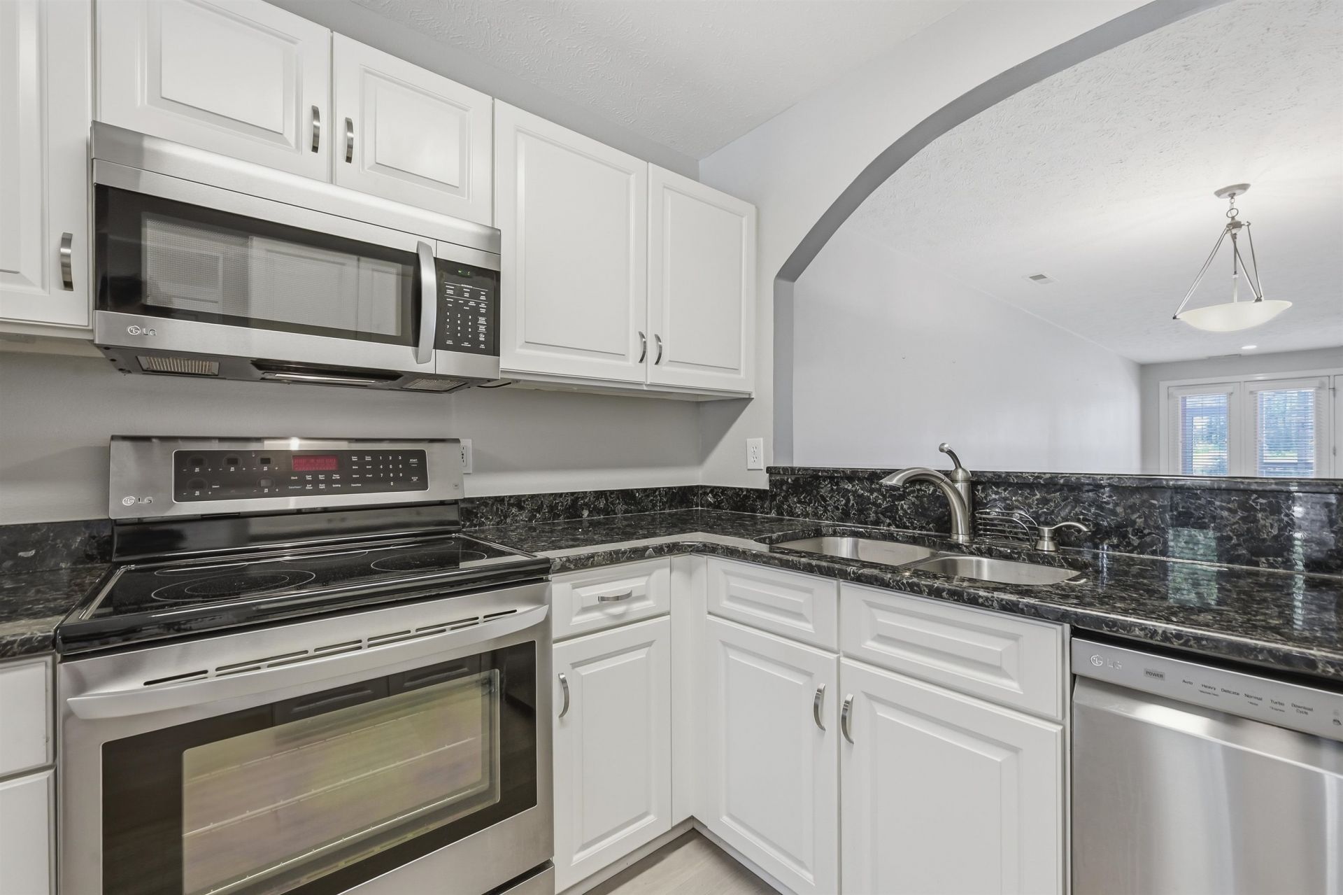 4760 Lightkeepers Way  Photo 10