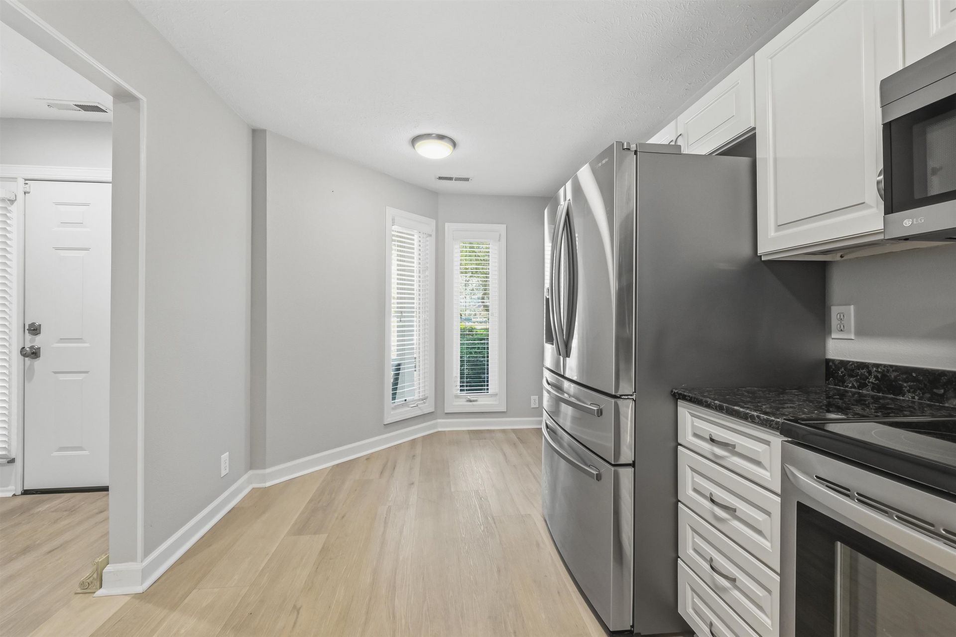 4760 Lightkeepers Way  Photo 11