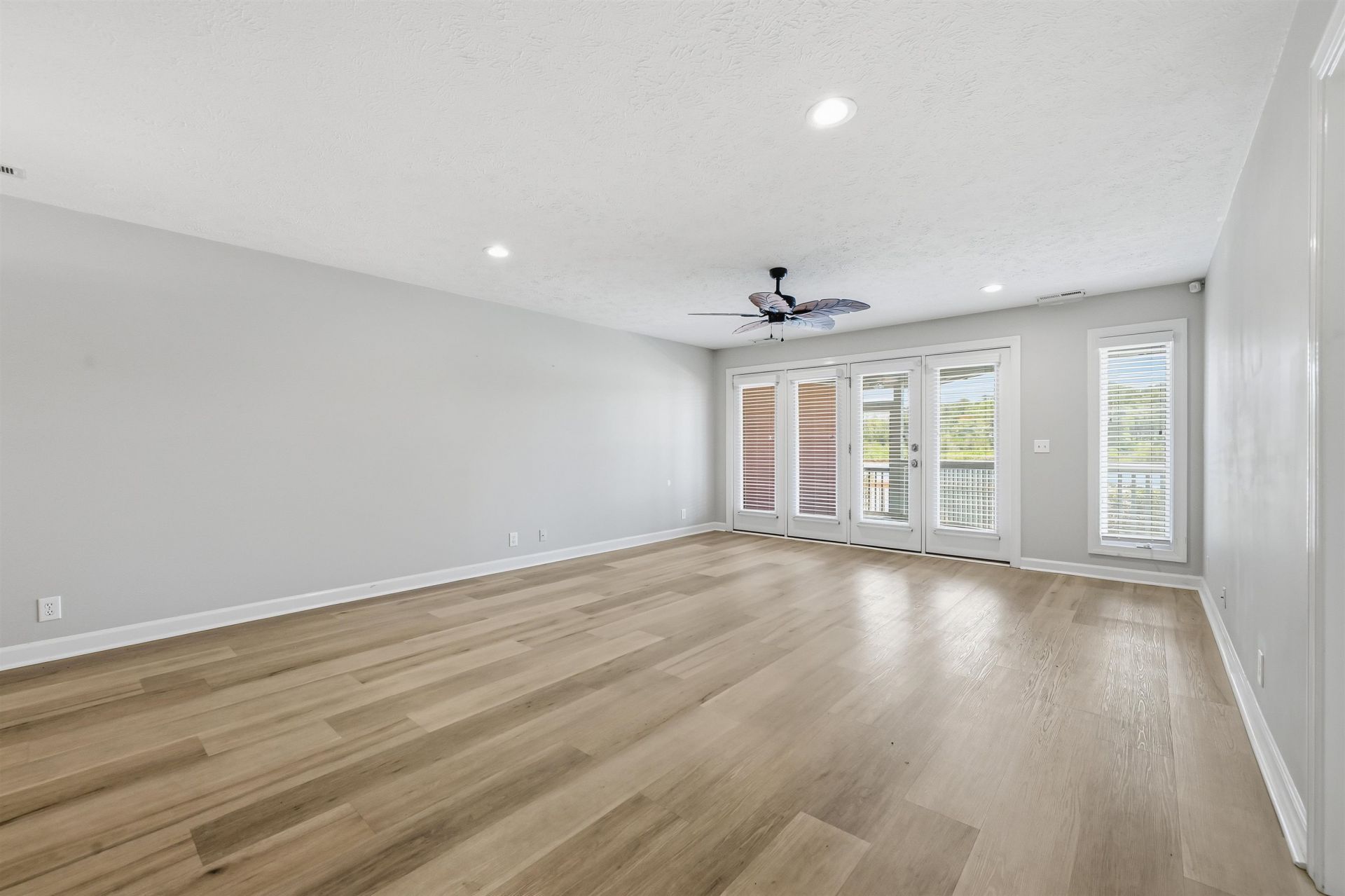 4760 Lightkeepers Way  Photo 7