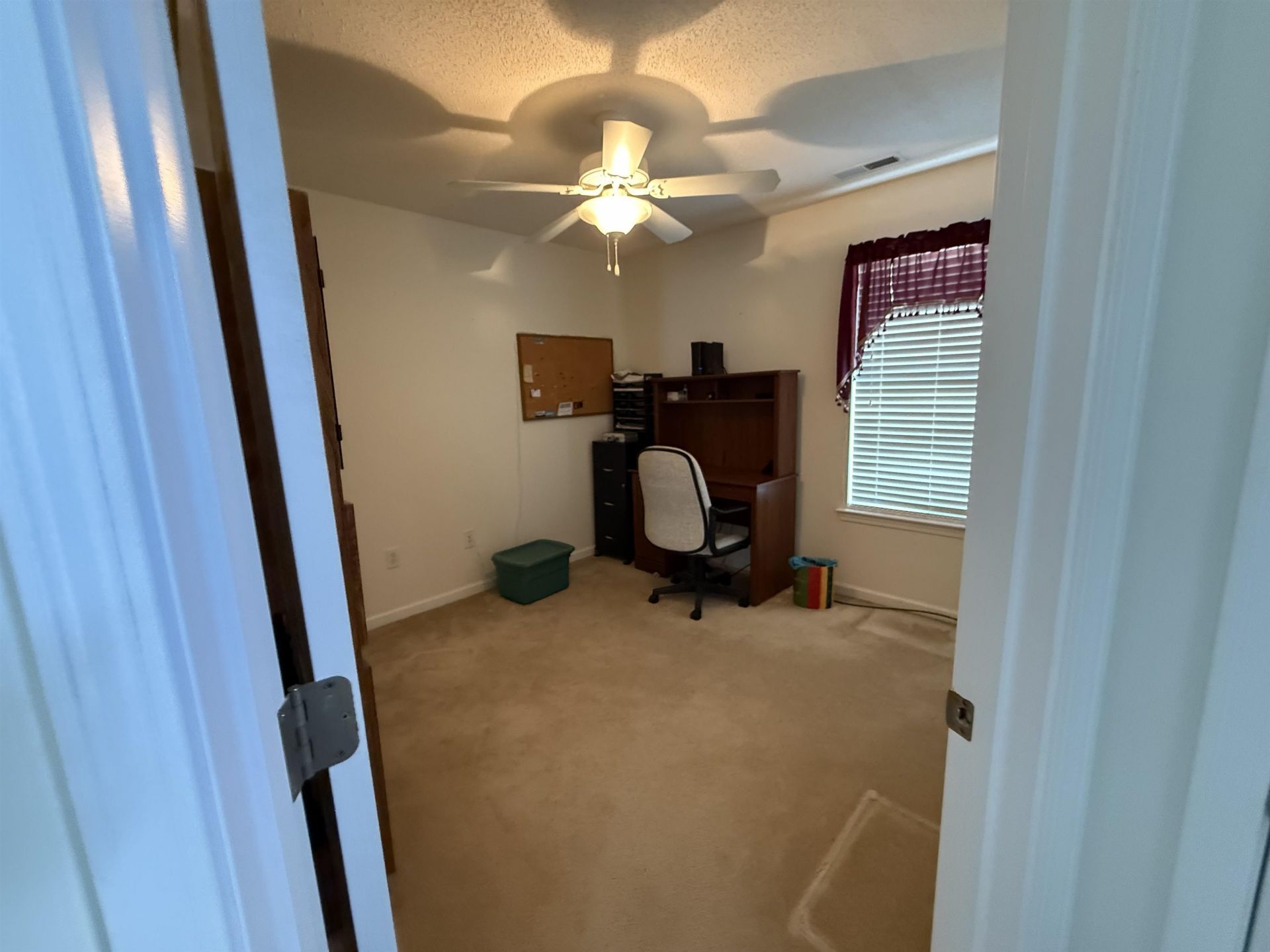 401 Carolina Woods Dr. Photo 33