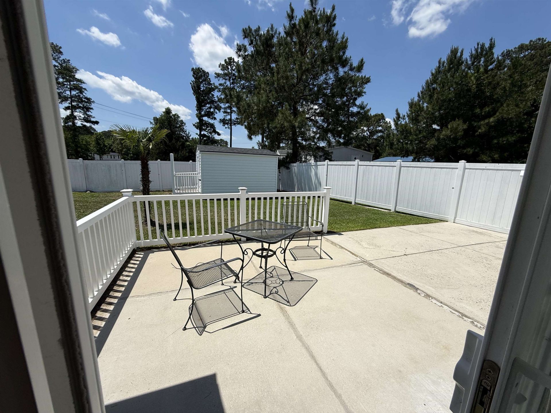 401 Carolina Woods Dr. Photo 5
