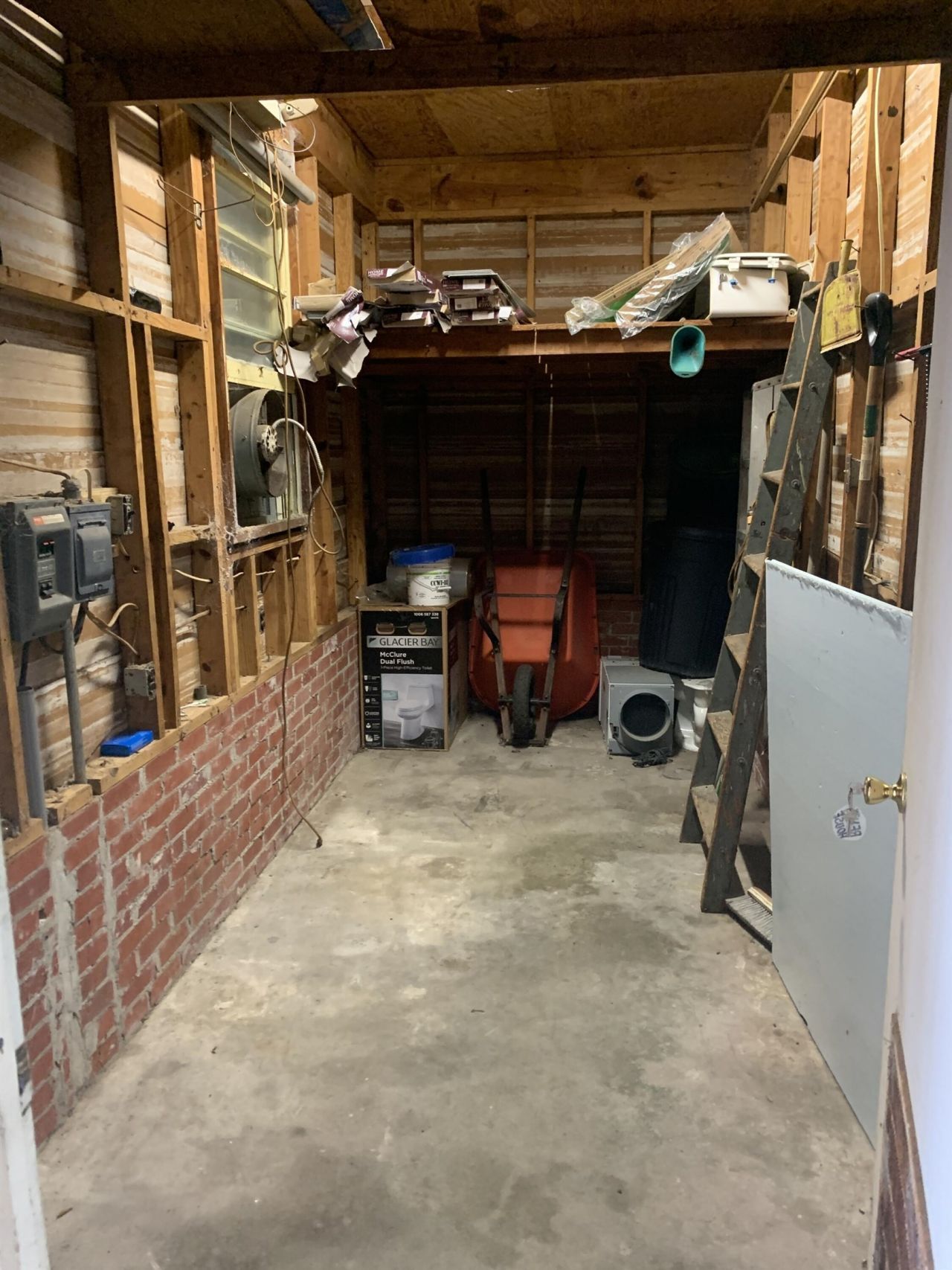 2401 Withers St. Photo 6
