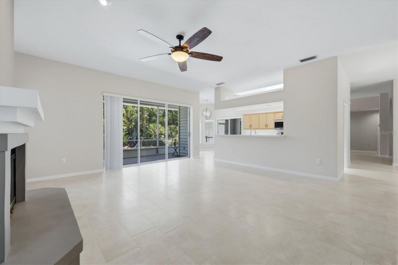 4734 E Trails Drive , Sarasota, FL 34232 Photo