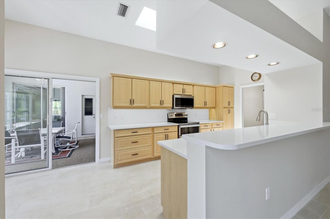 4734 E Trails Drive , Sarasota, FL 34232 Photo