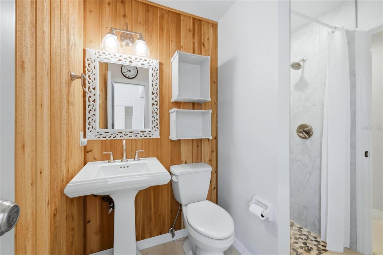 4734 E Trails Drive , Sarasota, FL 34232 Photo
