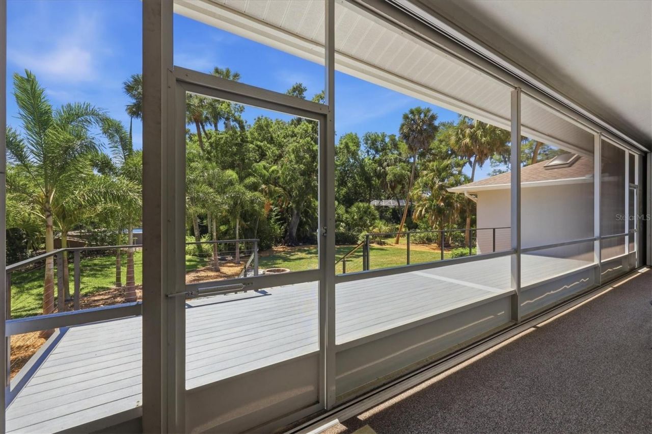 4734 E Trails Drive , Sarasota, FL 34232 Photo