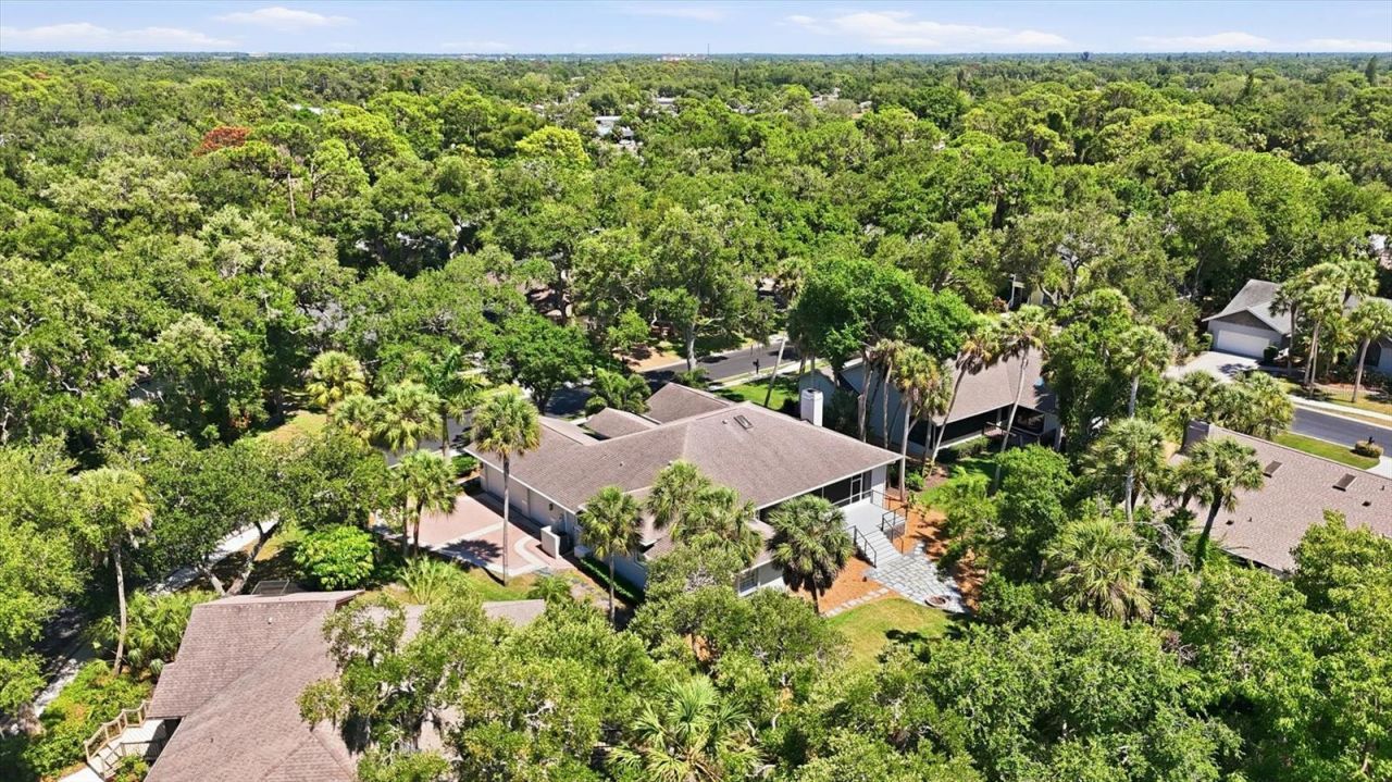 4734 E Trails Drive , Sarasota, FL 34232 Photo
