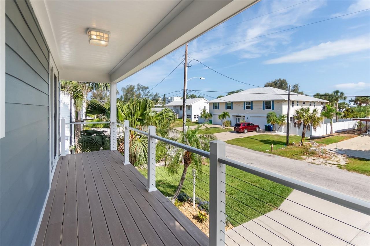 117 51st Street, Holmes Beach, FL 34217 Photo
