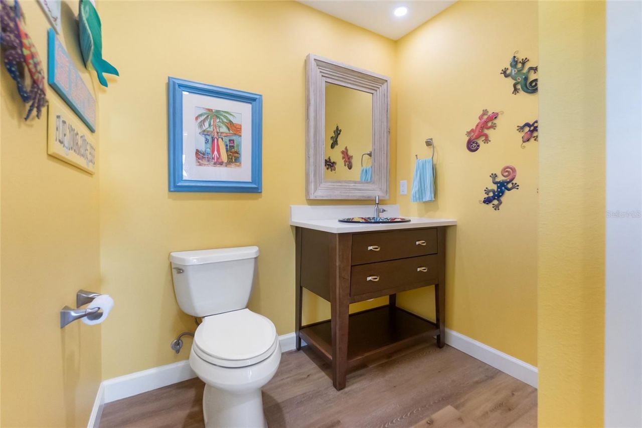 117 51st Street, Holmes Beach, FL 34217 Photo