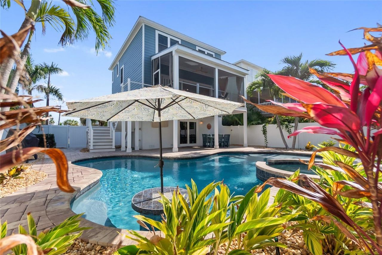 117 51st Street, Holmes Beach, FL 34217 Photo
