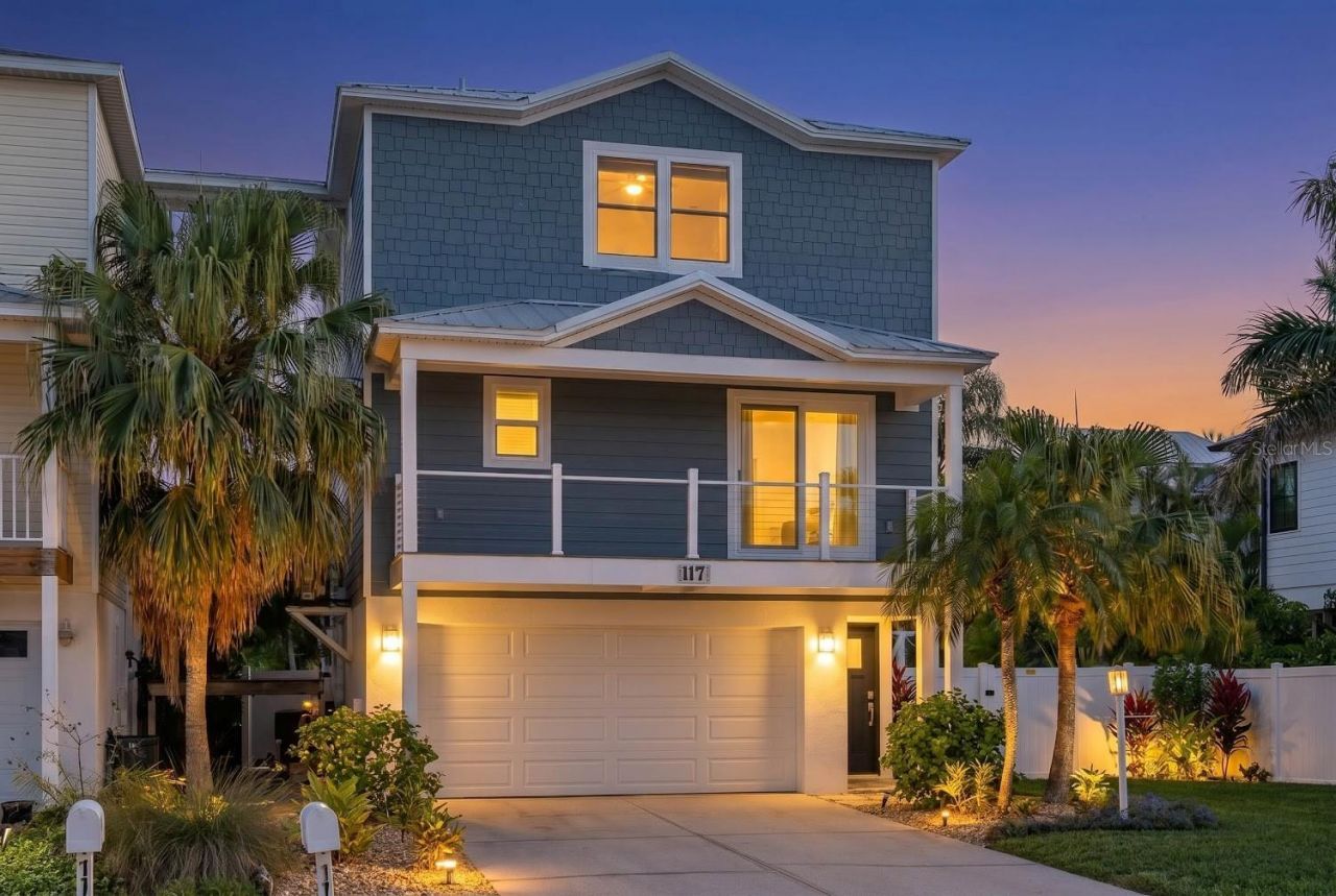 117 51st Street, Holmes Beach, FL 34217 Photo