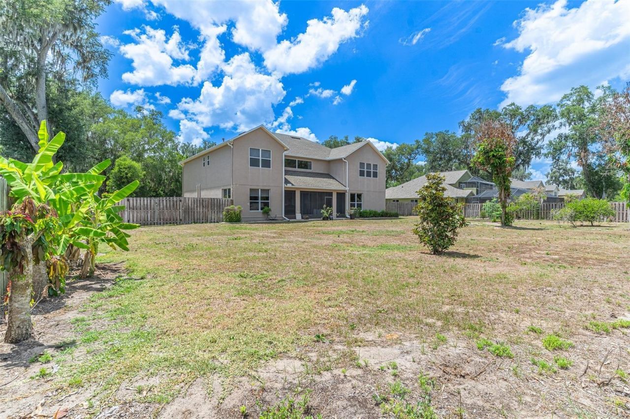 915 Hickory Fork Drive , Seffner, FL 33584 Photo