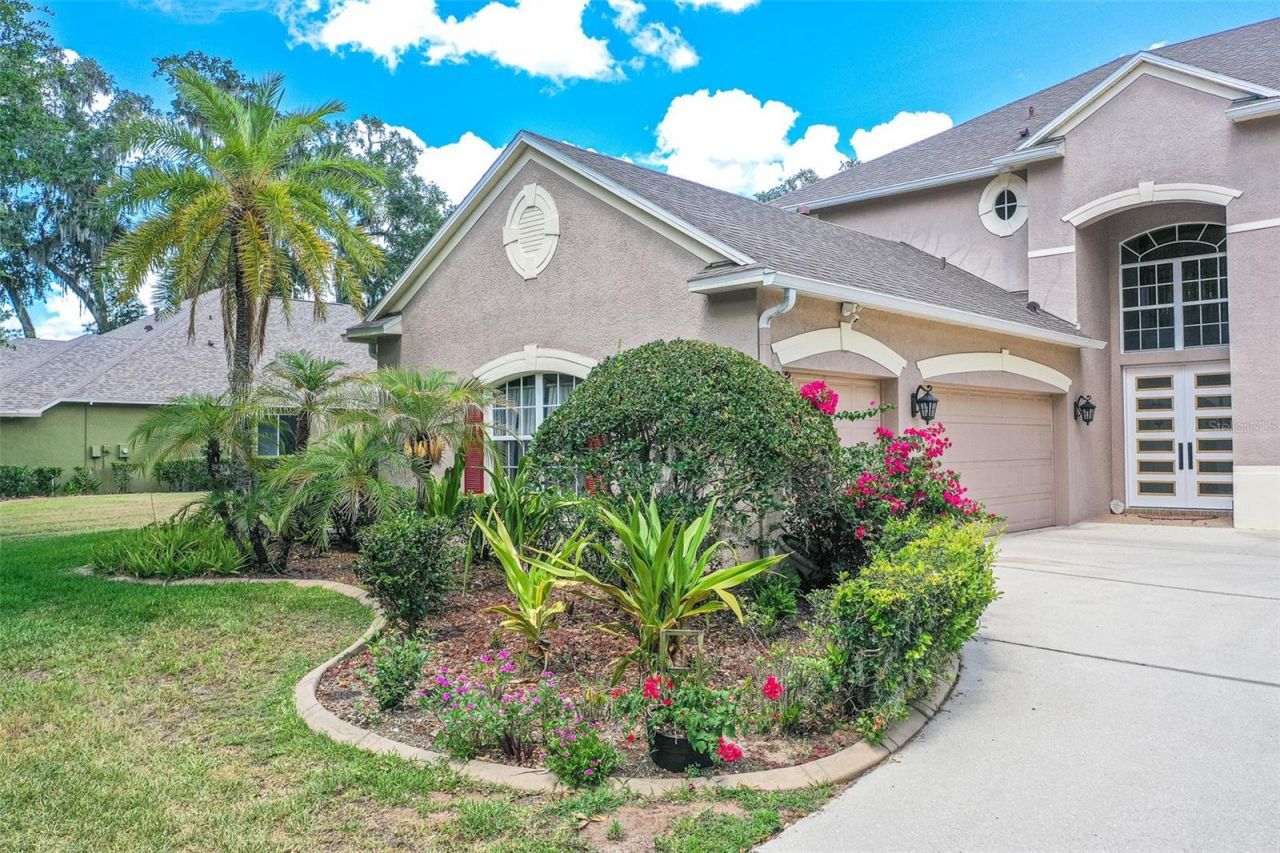 915 Hickory Fork Drive , Seffner, FL 33584 Photo