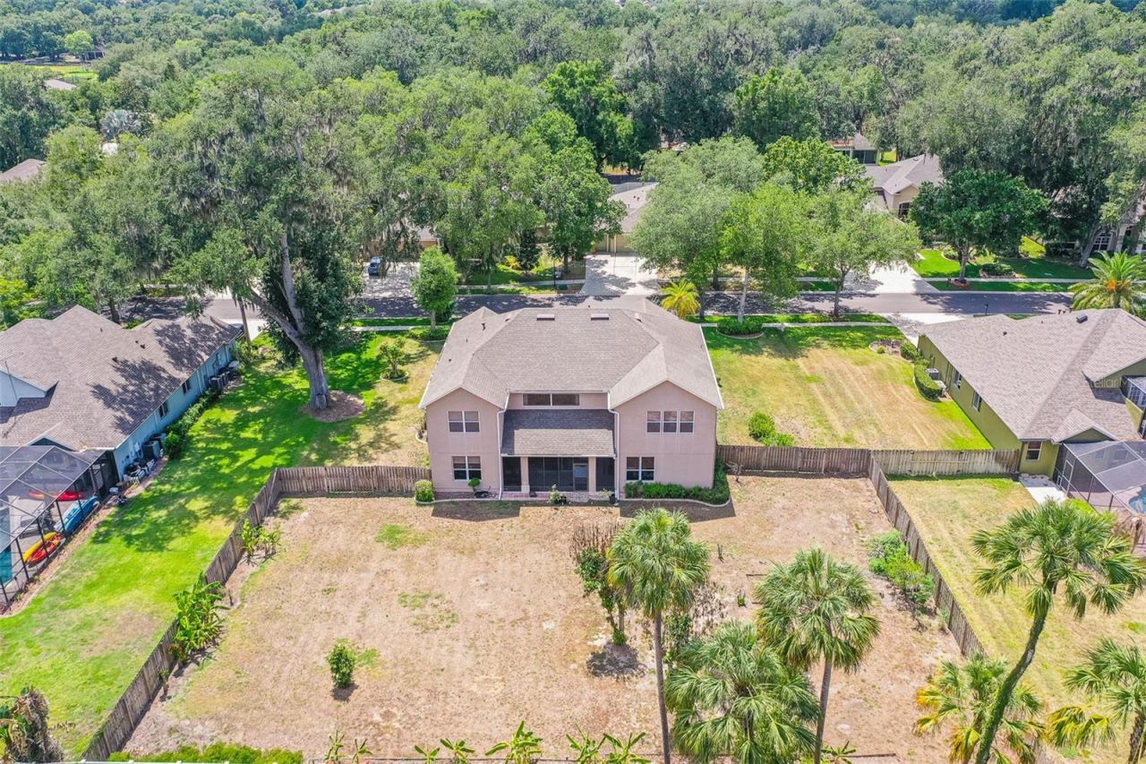 915 Hickory Fork Drive , Seffner, FL 33584 Photo