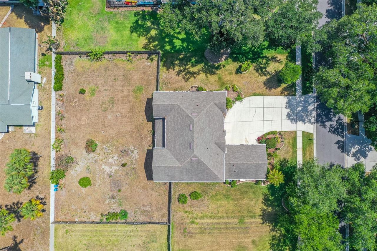 915 Hickory Fork Drive , Seffner, FL 33584 Photo