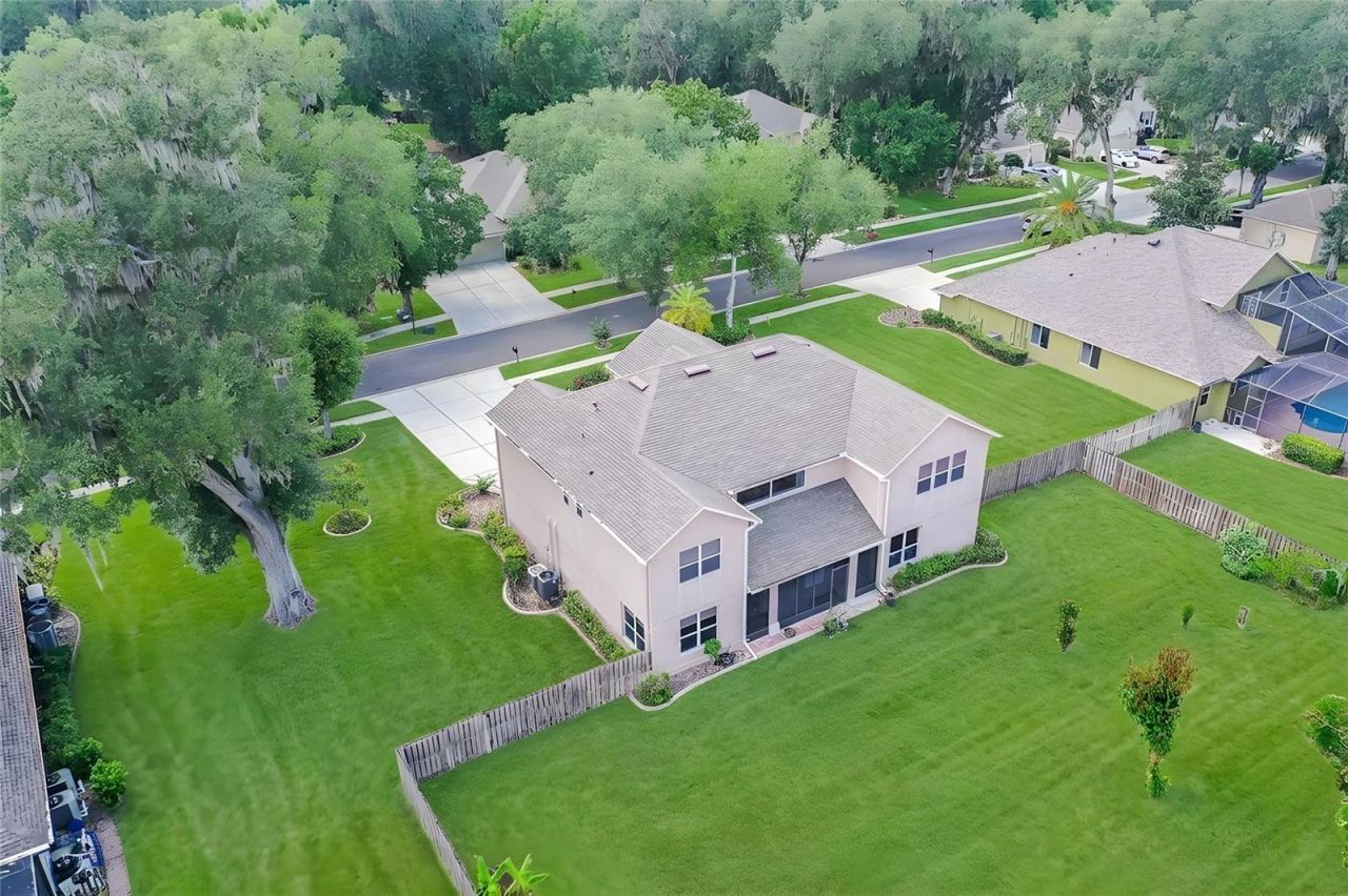 915 Hickory Fork Drive, Seffner, FL 33584 Photo
