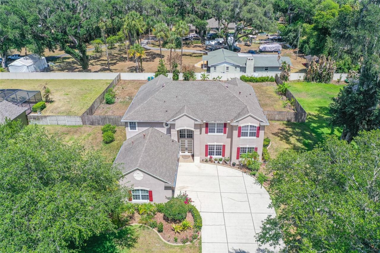 915 Hickory Fork Drive , Seffner, FL 33584 Photo