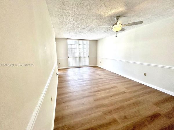 1280 S Alhambra Cir , Unit 2217, Coral Gables, FL 33146