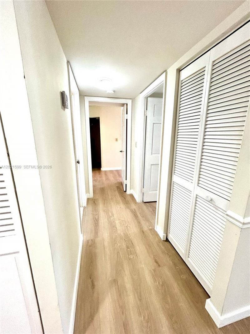 1280 S Alhambra Cir , Unit 2217, Coral Gables, FL 33146 Photo