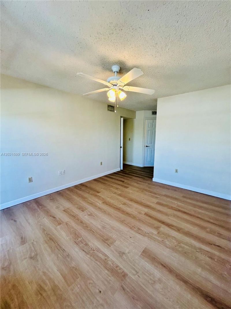 1280 S Alhambra Cir , Unit 2217, Coral Gables, FL 33146 Photo