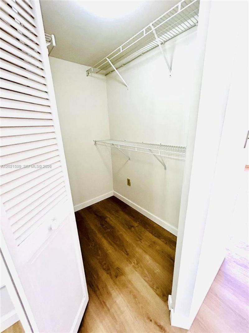 1280 S Alhambra Cir , Unit 2217, Coral Gables, FL 33146 Photo