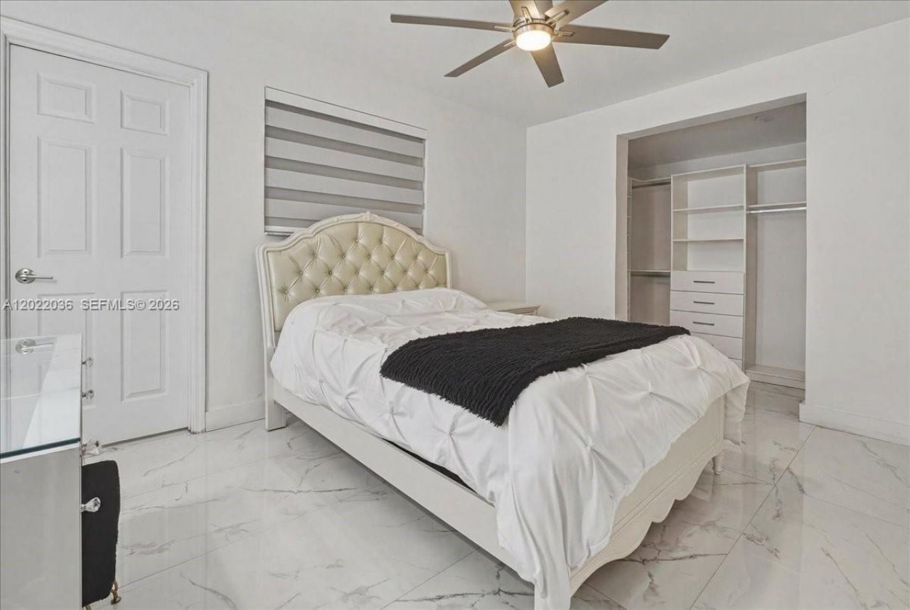 120 W 50th St , Hialeah, FL 33012 Photo