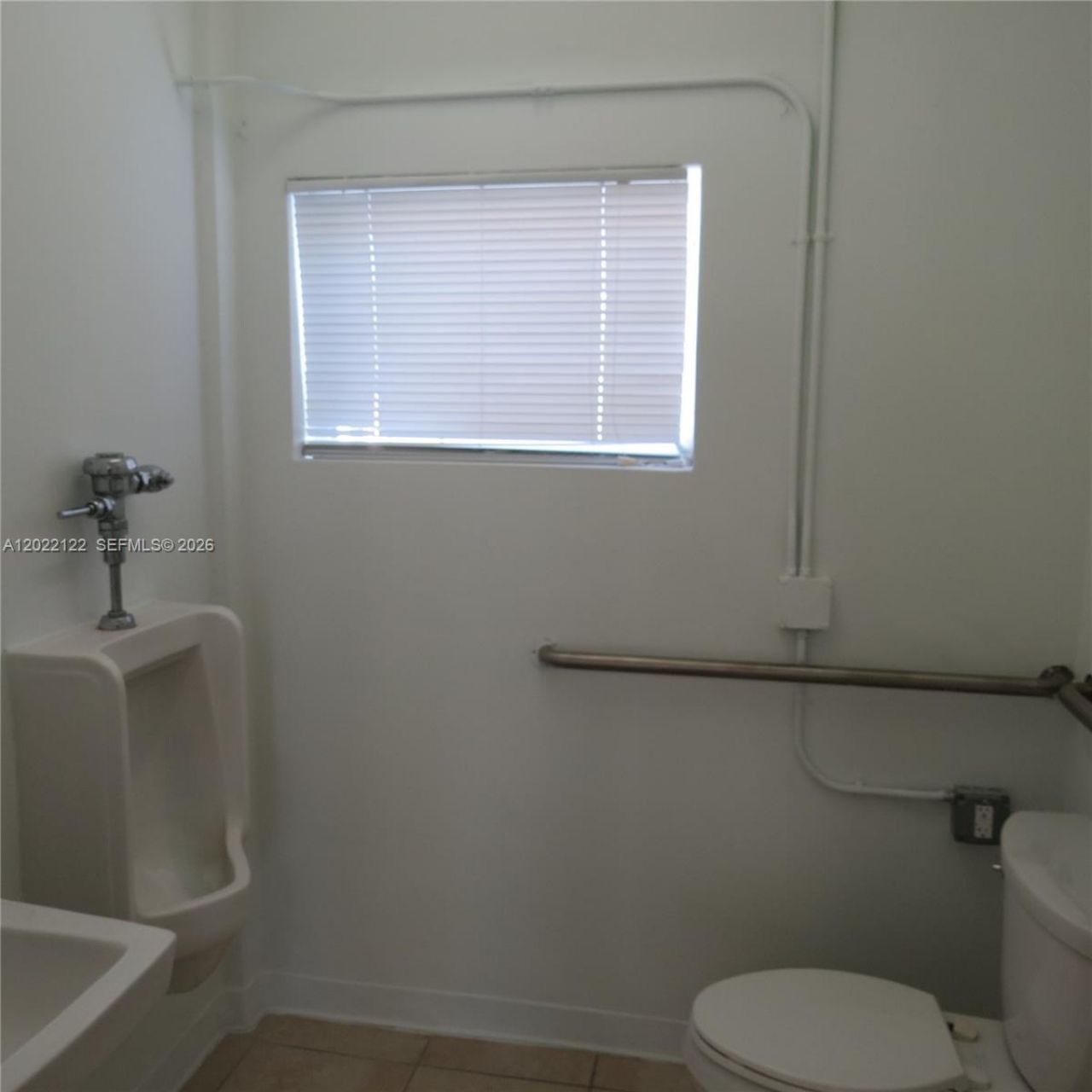 9128 SE Bridge Rd, Hobe Sound, FL 33455 Photo