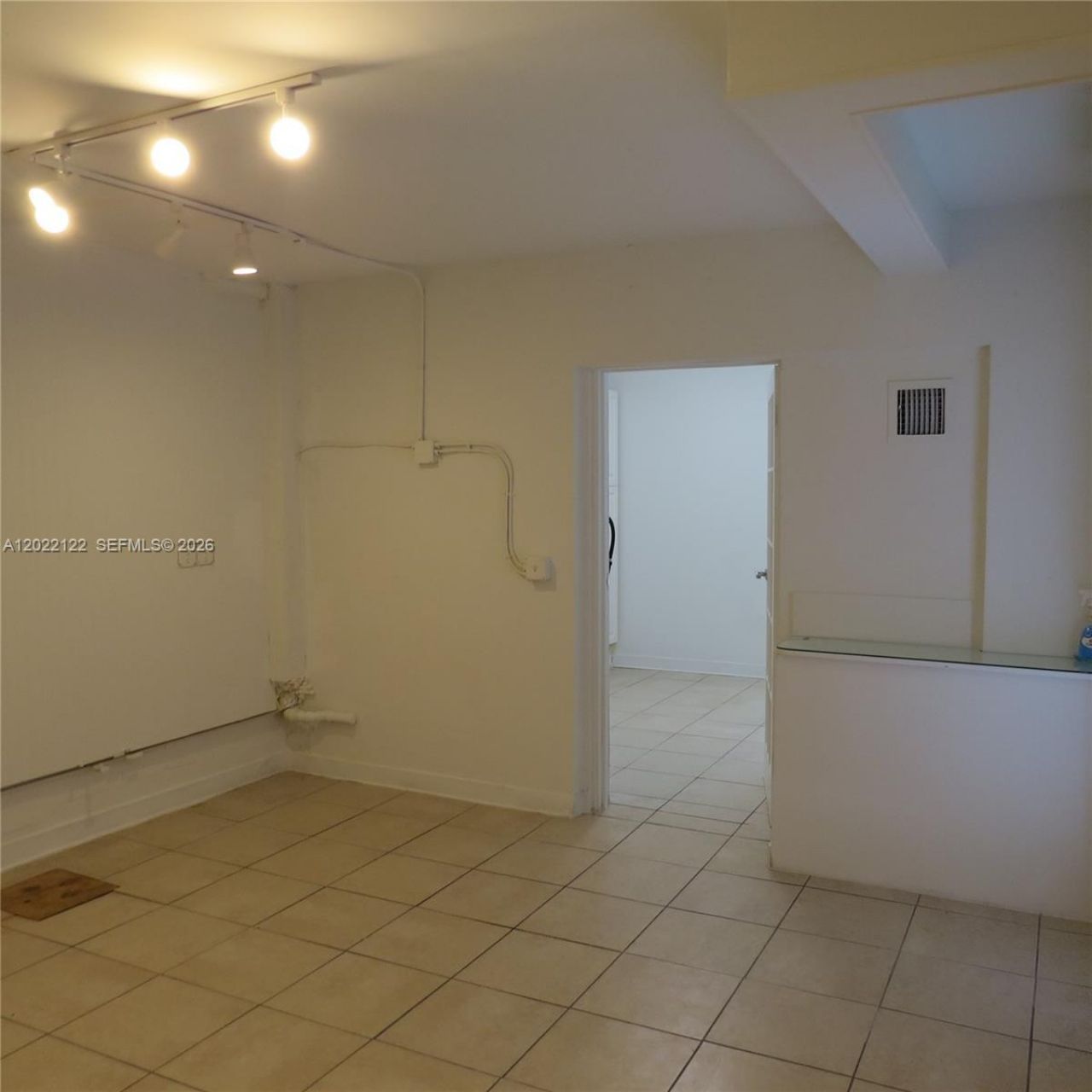 9128 SE Bridge Rd, Hobe Sound, FL 33455 Photo