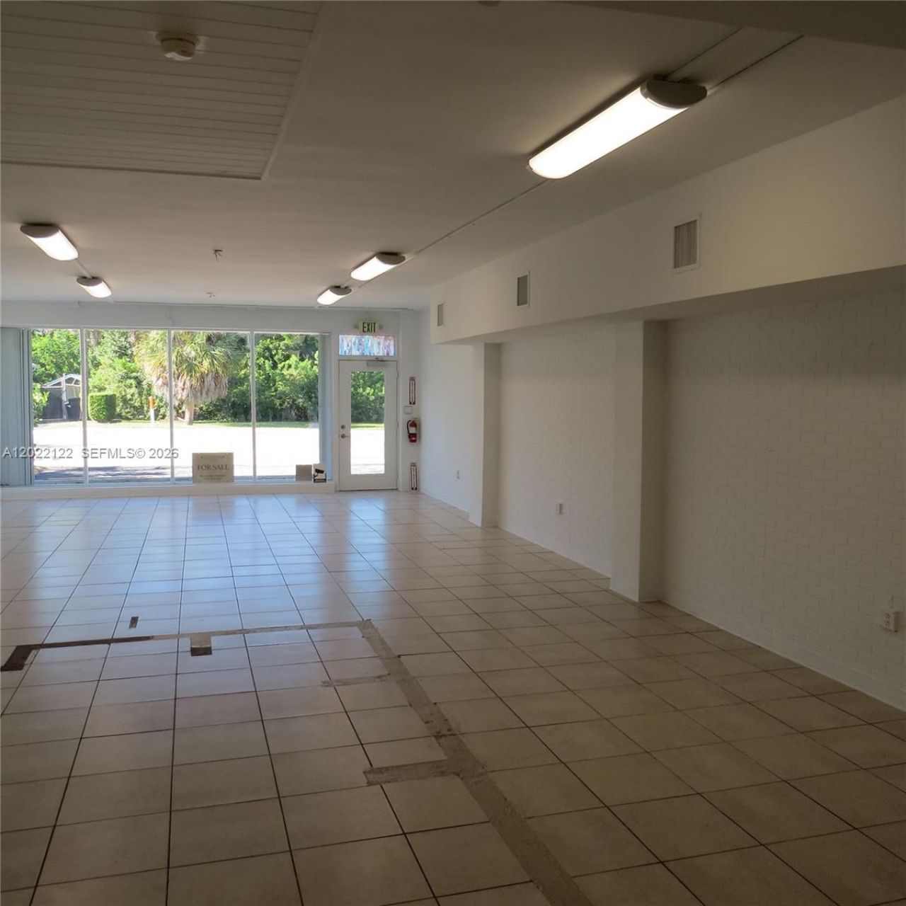 9128 SE Bridge Rd, Hobe Sound, FL 33455 Photo