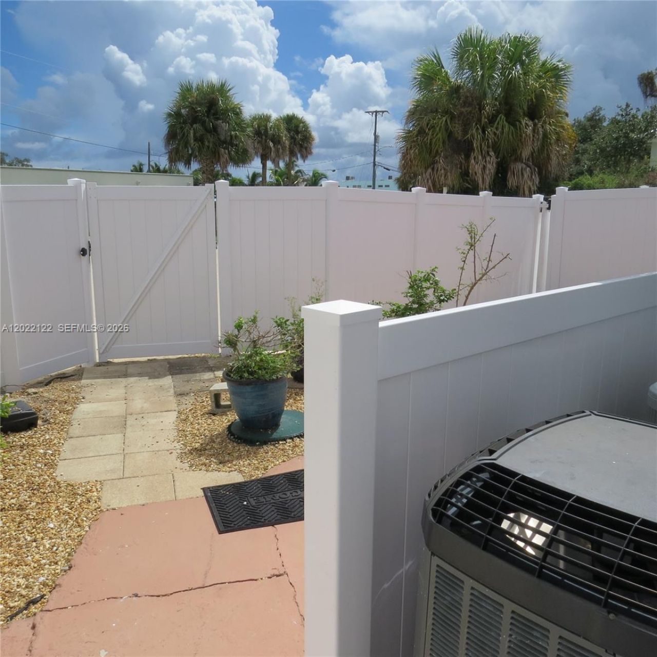 9128 SE Bridge Rd, Hobe Sound, FL 33455 Photo