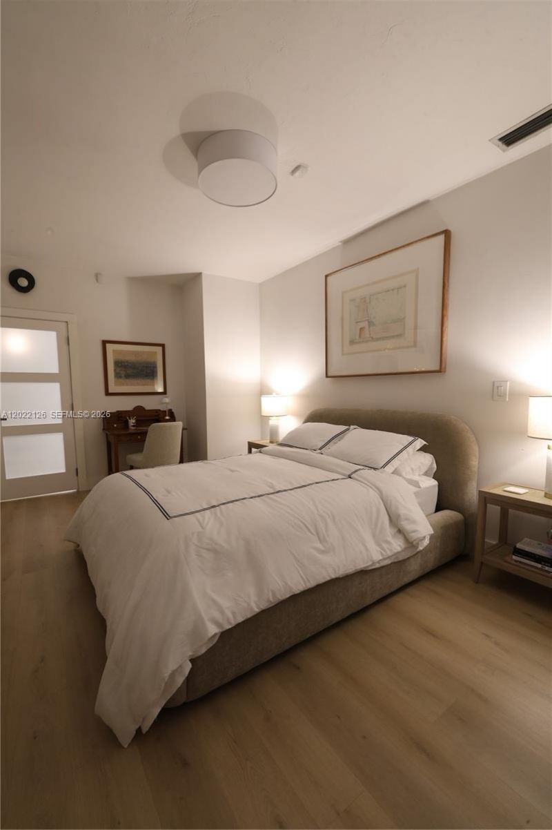 2338 SW 11th St, Unit 2338, Miami, FL 33135 Photo