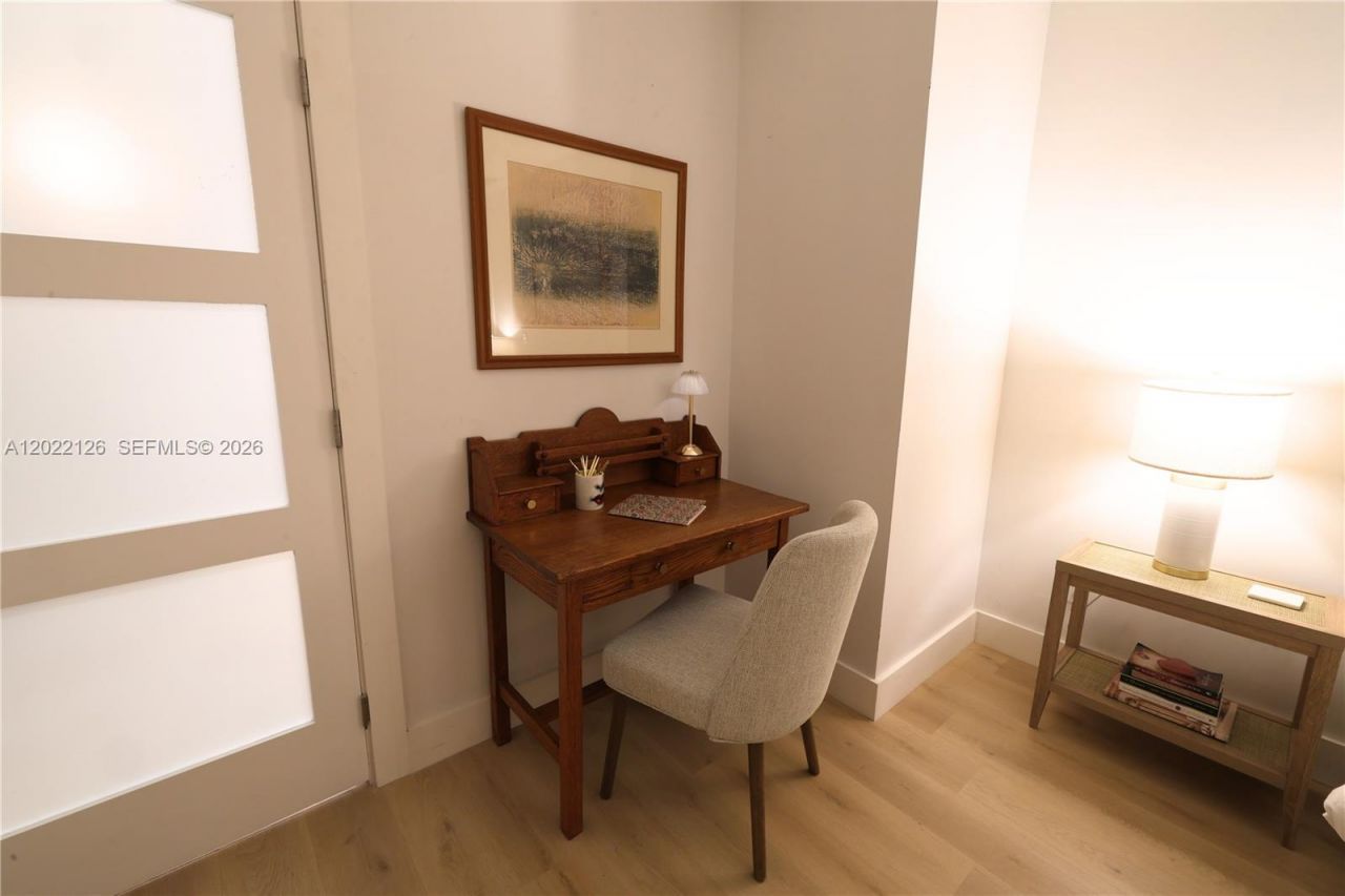 2338 SW 11th St, Unit 2338, Miami, FL 33135 Photo