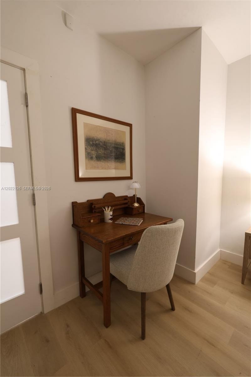2338 SW 11th St, Unit 2338, Miami, FL 33135 Photo