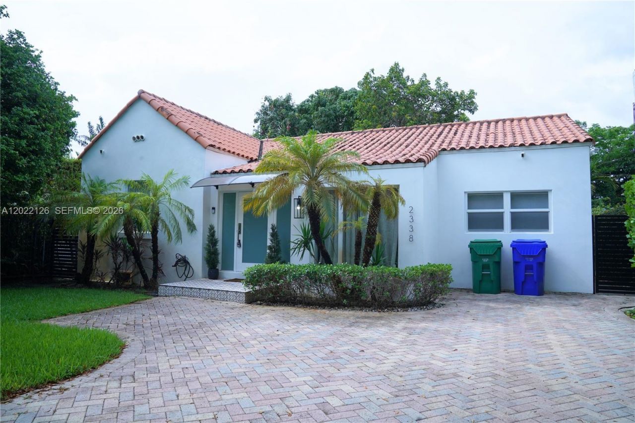 2338 SW 11th St, Unit 2338, Miami, FL 33135 Photo