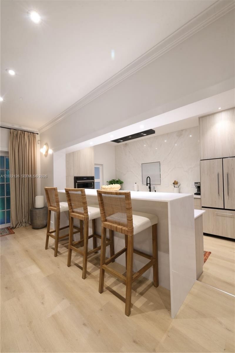 2338 SW 11th St, Unit 2338, Miami, FL 33135 Photo