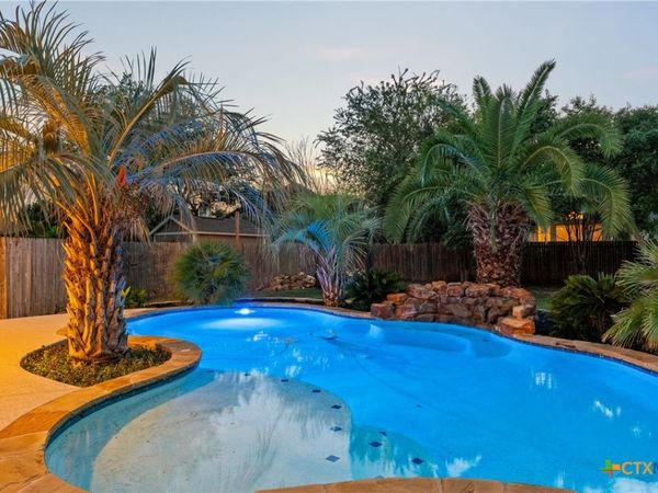 9715 Wind Gate Pkwy, San Antonio, TX 78254