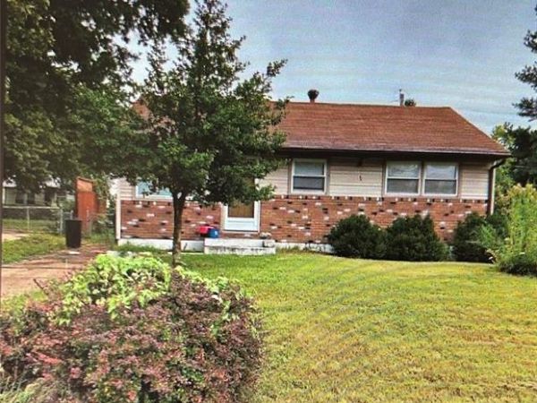 308 Crawford Road , St Louis, MO 63137
