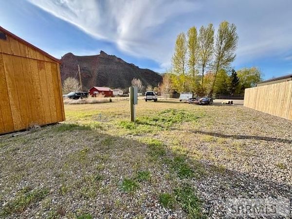 212 Crystal Road, SALMON, ID 83467
