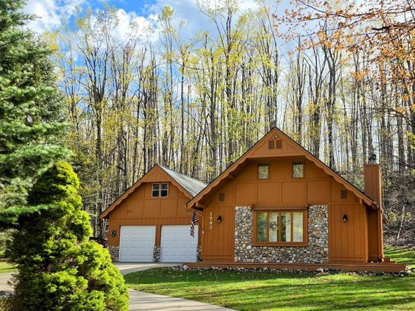1743 Michaywe Drive, Gaylord, MI 49735