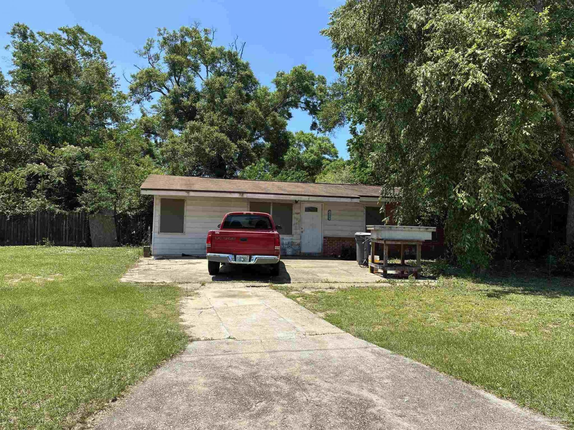 7401 Sachem Rd, Pensacola, FL 32506 Main Photo