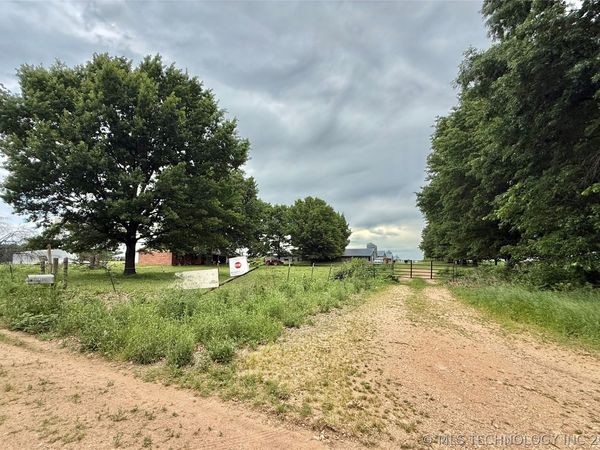 68400 E 330th Road, Jay, OK 74346