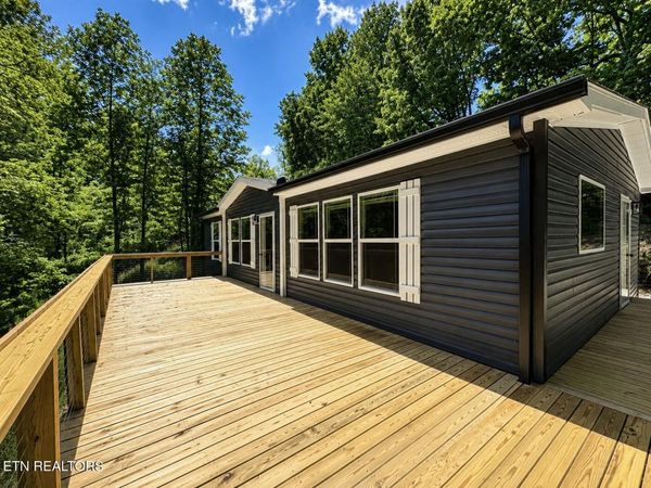 264 Rain Valley Rd, LaFollette, TN 37766