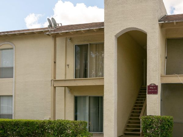 1500 N Congress Avenue, Unit C29, West Palm Beach, FL 33401